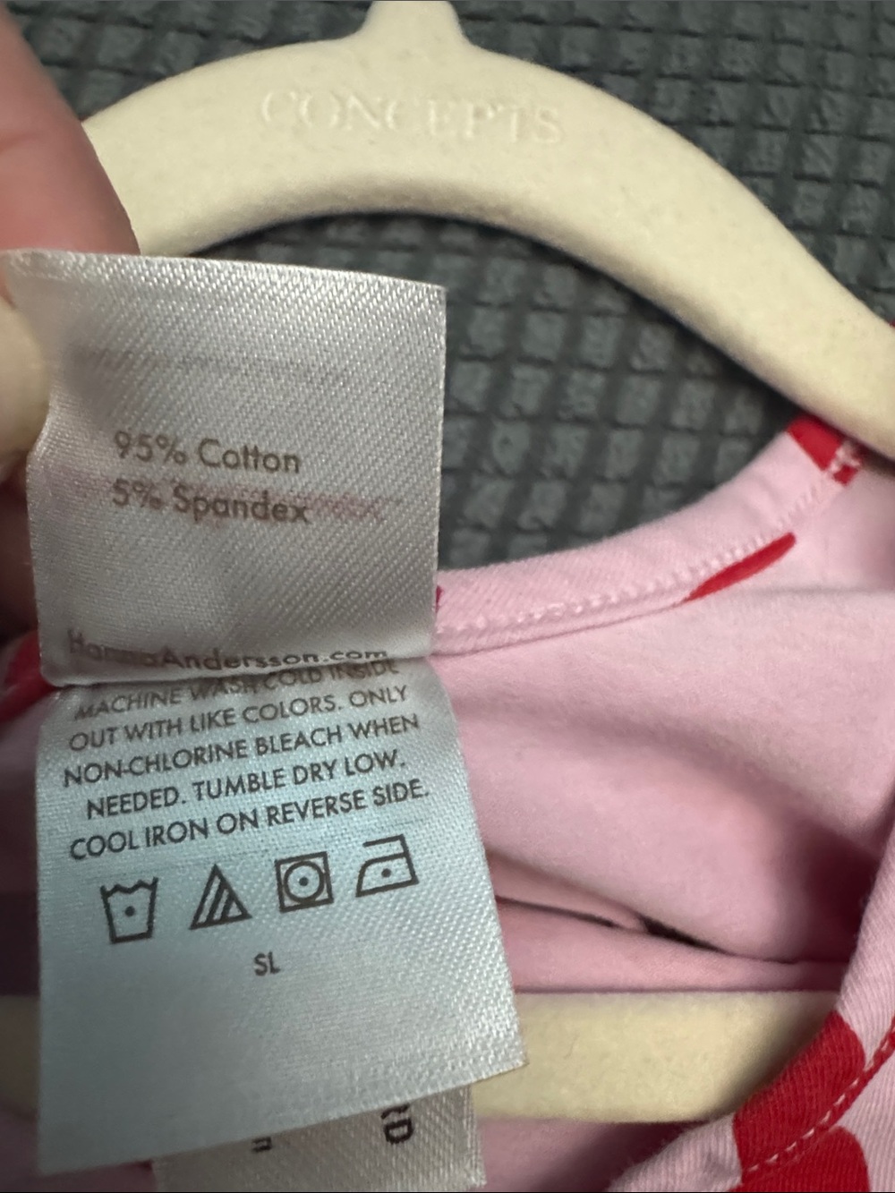 Hanna Andersson Pink Dress with Red Heart Print. Size 4T. Gently Used Condition. - Picture 4 of 5